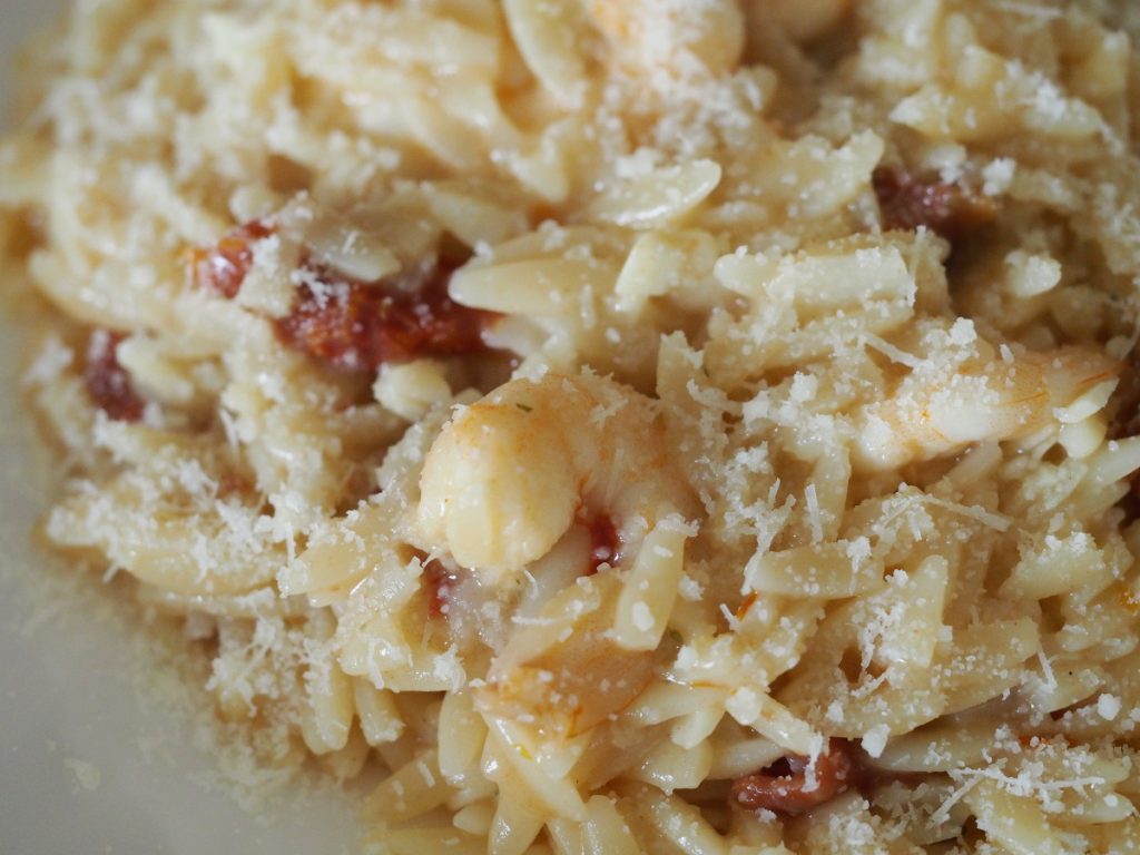 Nudelrisotto mit getrockneten Tomaten