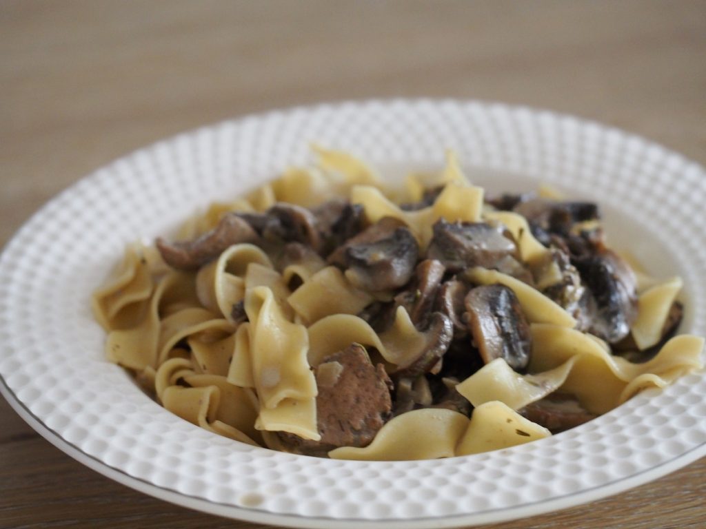 Pasta mit Champignons und Kalbsleber