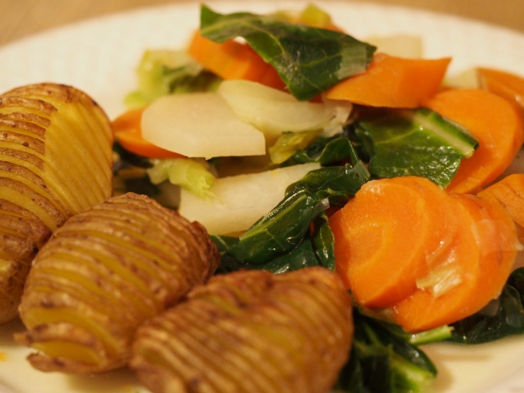 Fächerkartoffeln mit Kohlrabi-Gemüse