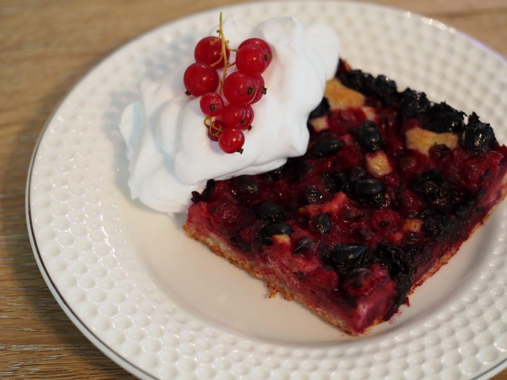 veganer Johannisbeerkuchen