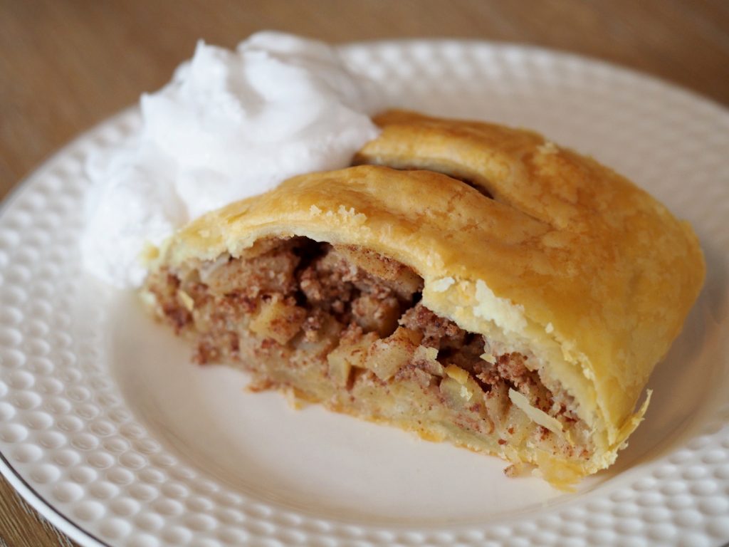 Apfelstrudel