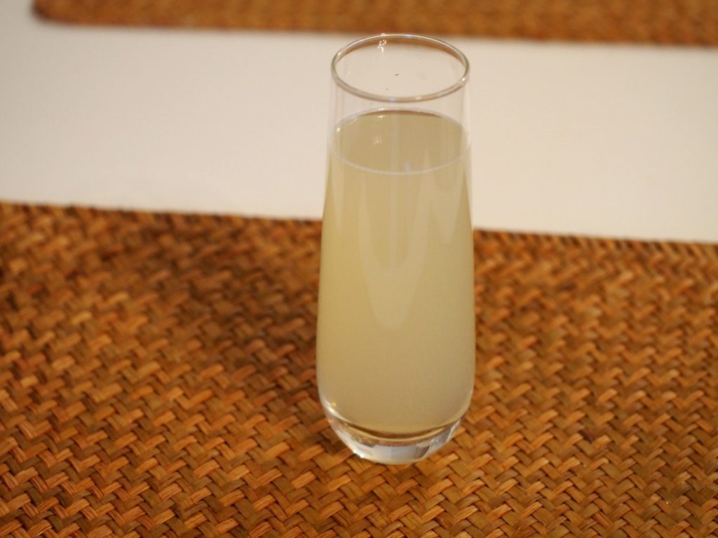 Ein alkoholfreier Sekt-Gin Cocktail bzw. Mocktail