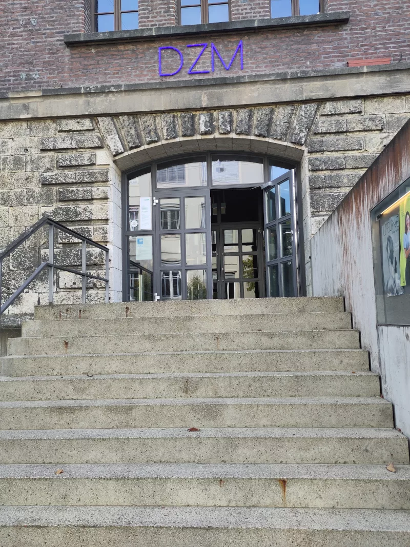 Der Eingang des Museums