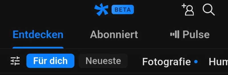 Header der eyou App mit einer Auswahl der Sichten und der Inhalts-Feeds. Vor den Feeds ist eine Möglichkeit gegeben Feeds ein- oder auszublenden.