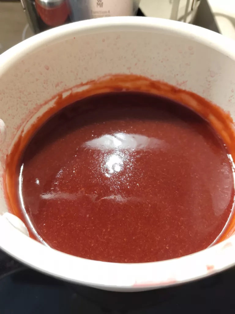 Die Zibartensauce wurde mit wenig Speisestärke abgebunden